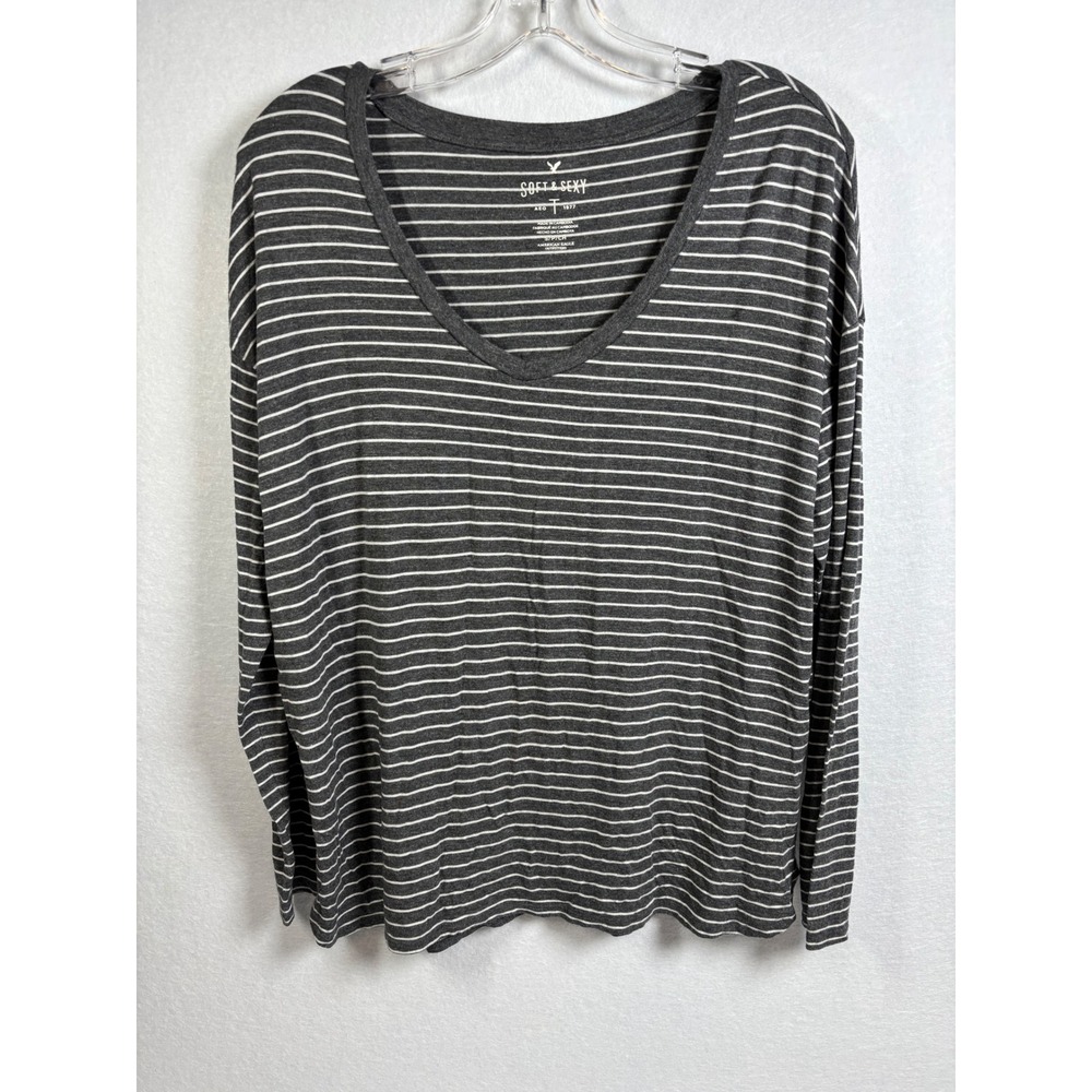 American Eagle Top Womens Small Gray Striped Viscose V-Neck Long Sleeve Relaxed